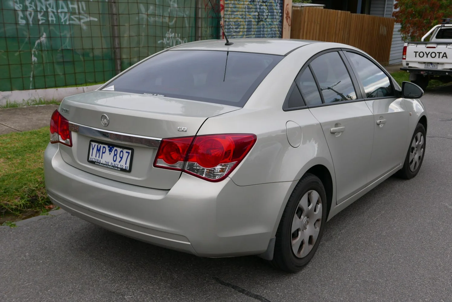 Holden Cruze Cruze Sedan (JH)
