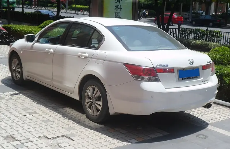 Honda Accord - 4