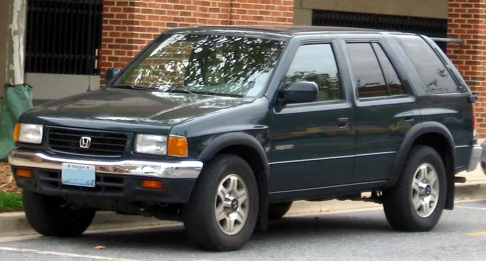 Honda Passport - 2