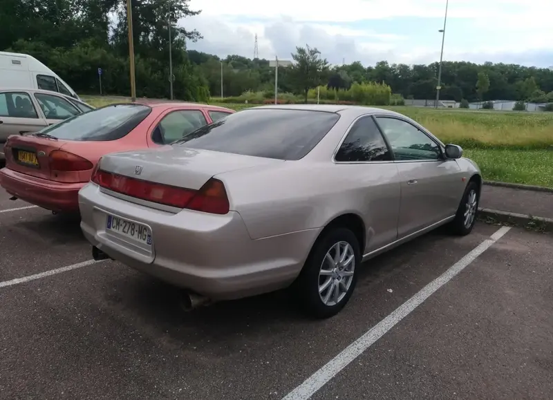 Honda Accord - 6