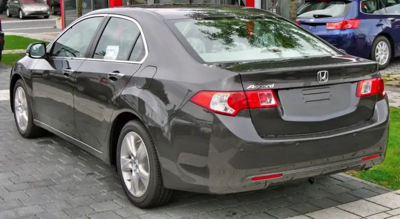Honda Accord - 4