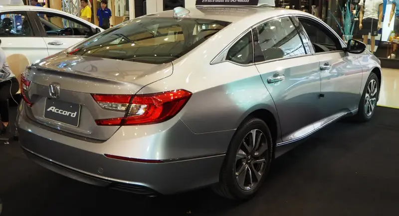 Honda Accord - 2
