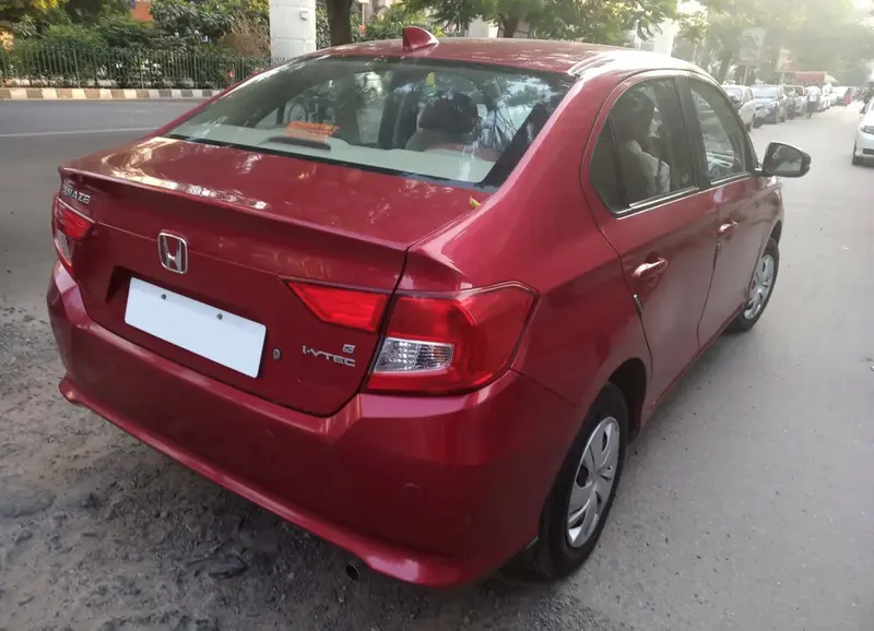 Honda Amaze Amaze II 1.2 i-VTEC (90 bg) Automatic - görsel 2