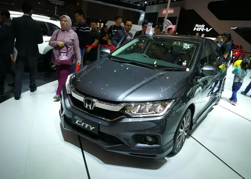 Honda City City VI (facelift 2017)