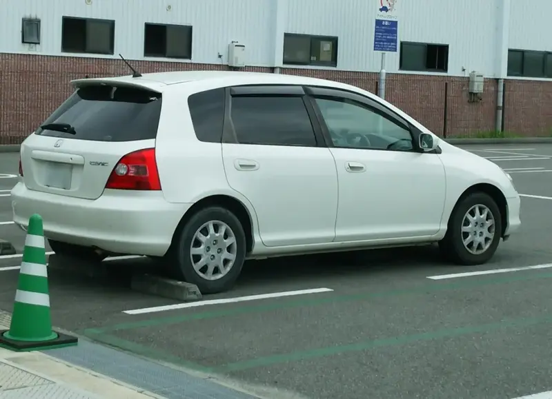 Honda Civic - 4