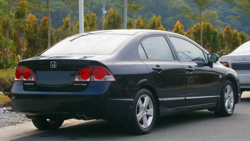 Honda Civic - 4