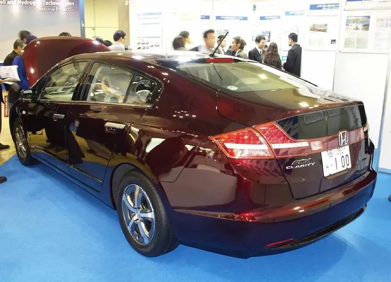 Honda Clarity - 3