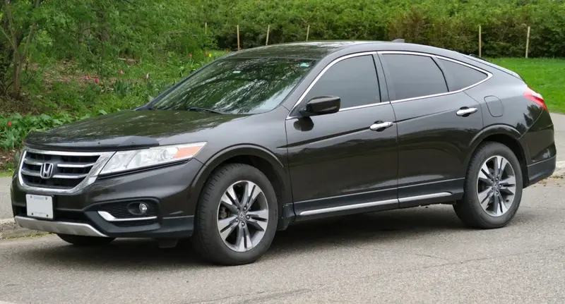 Honda Crosstour - 3