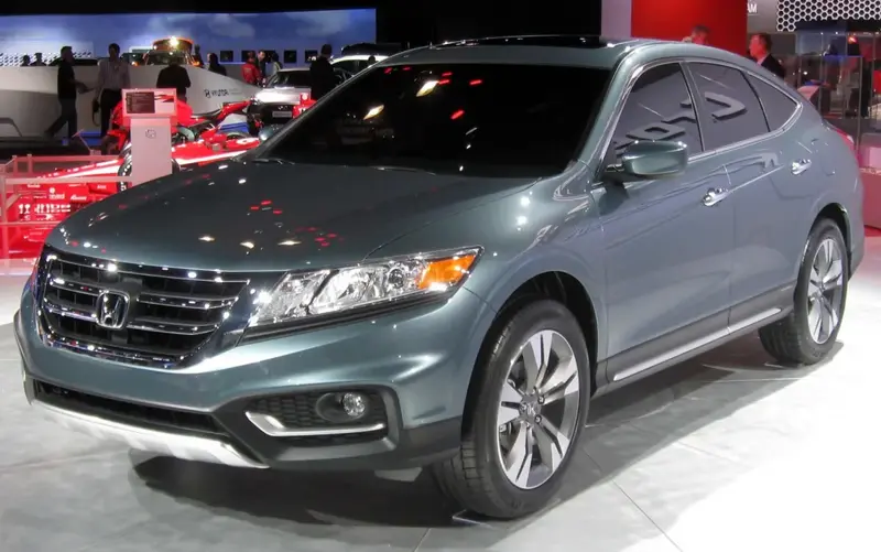 Honda Crosstour - 5