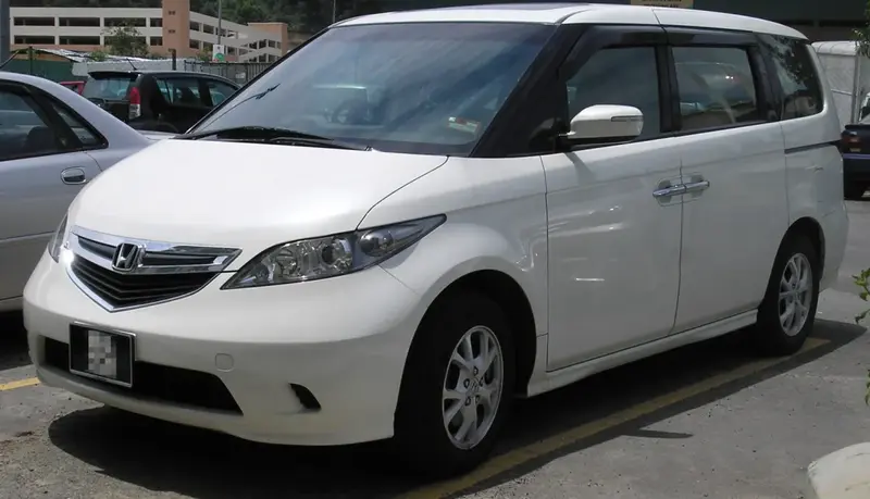 Honda Elysion - 2