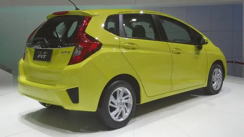 Honda FIT - 3