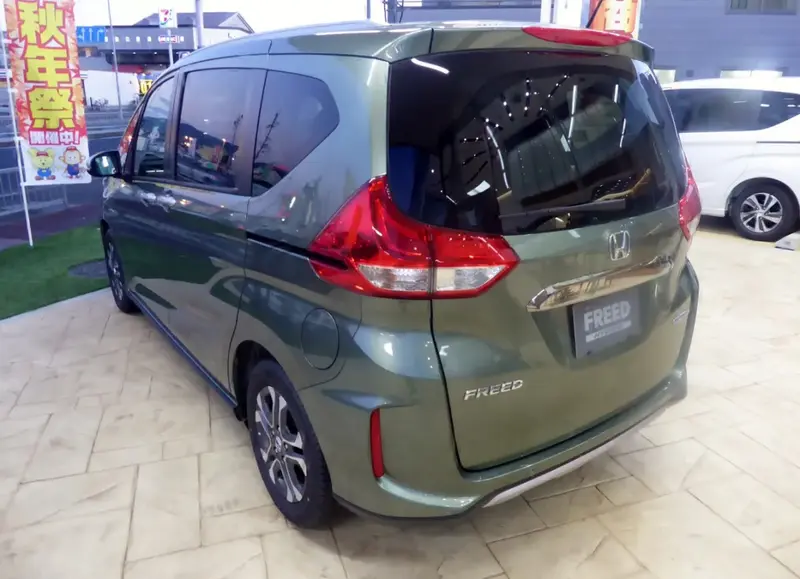 Honda Freed - 6