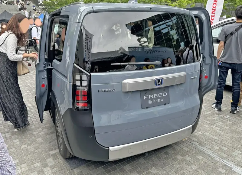 Honda Freed - 2