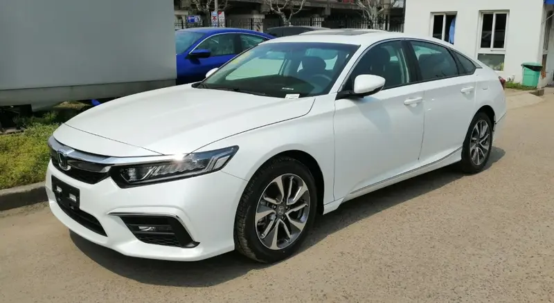 Honda Inspire - 3