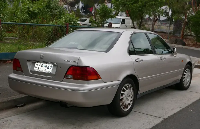Honda Legend - 2