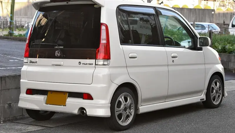 Honda Life - 2