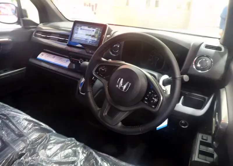 Honda N-WGN - 4