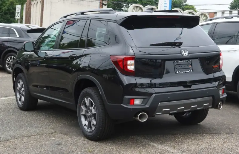 Honda Passport - 2
