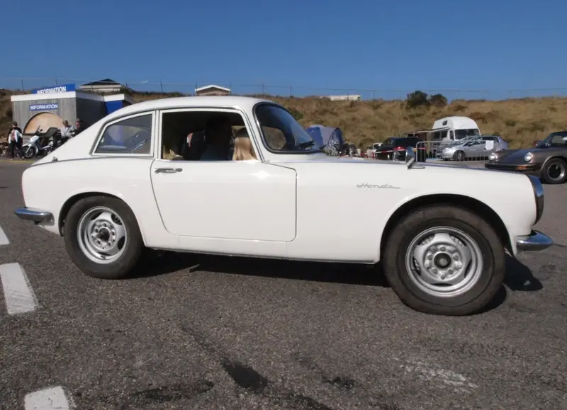 Honda S600 - 3