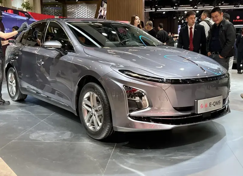 Hongqi E-QM5 E-QM5 (facelift 2025)