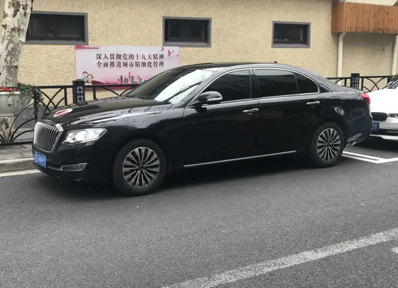 Hongqi H7 - 3