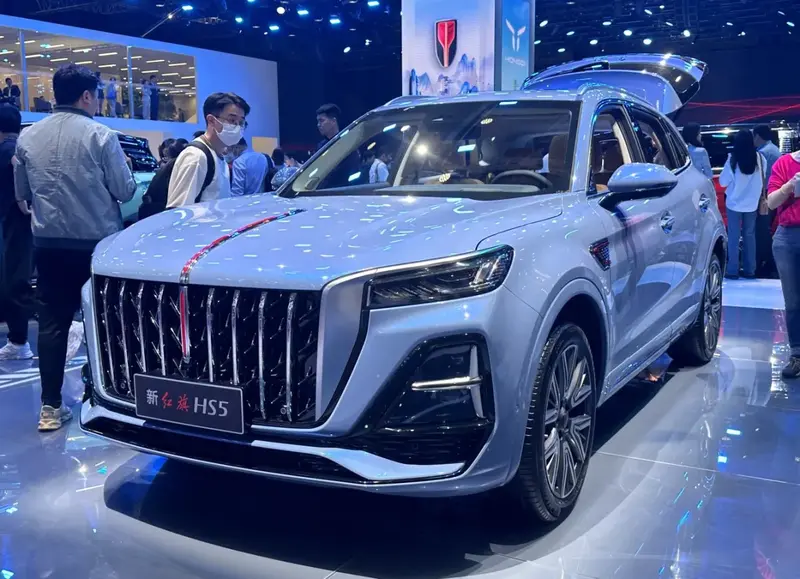 Hongqi HS5 - 5
