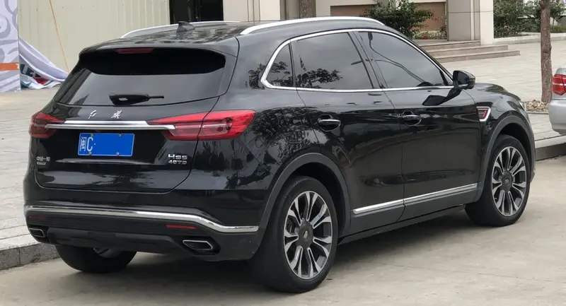 Hongqi HS5 - 2