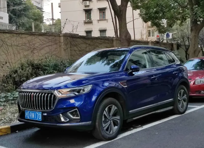Hongqi HS5 - 5