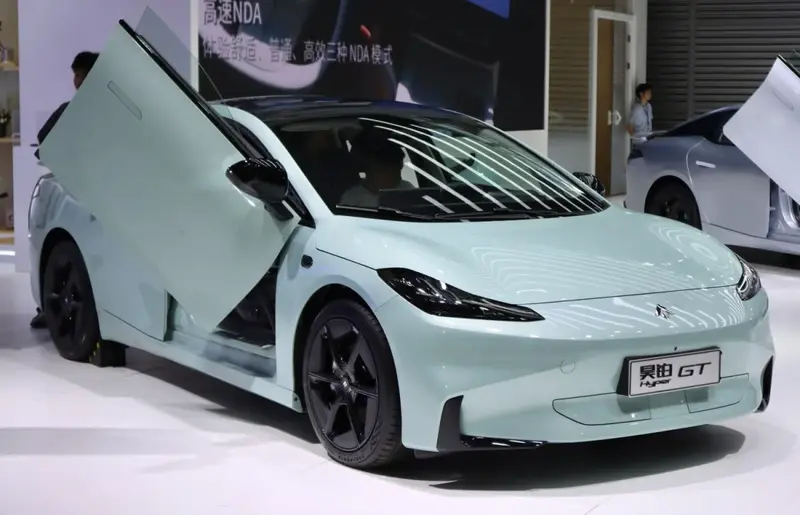 Hyper GT - 5