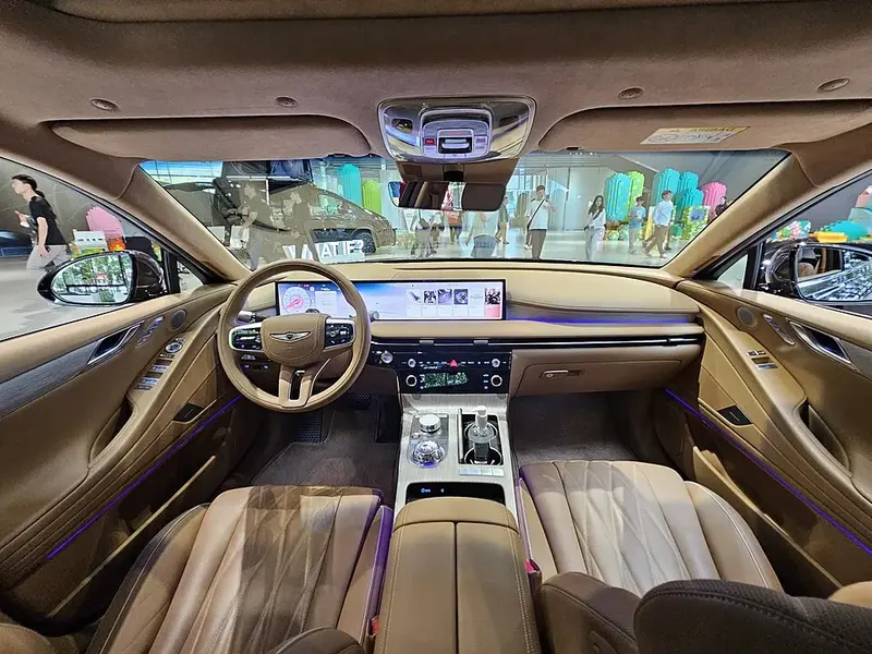 Hyundai Genesis - 3