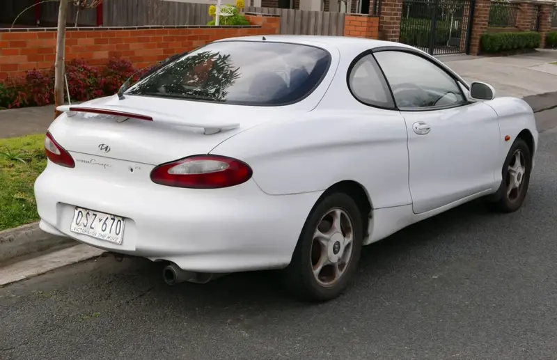 Hyundai Coupe - 2
