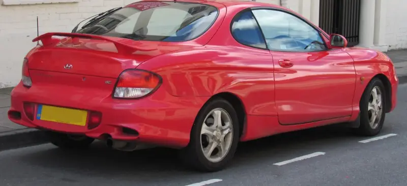Hyundai Coupe - 4