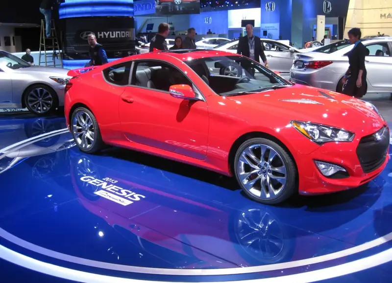 Hyundai Genesis Genesis 3.8 V6 (303 bg) Automatic - görsel 3