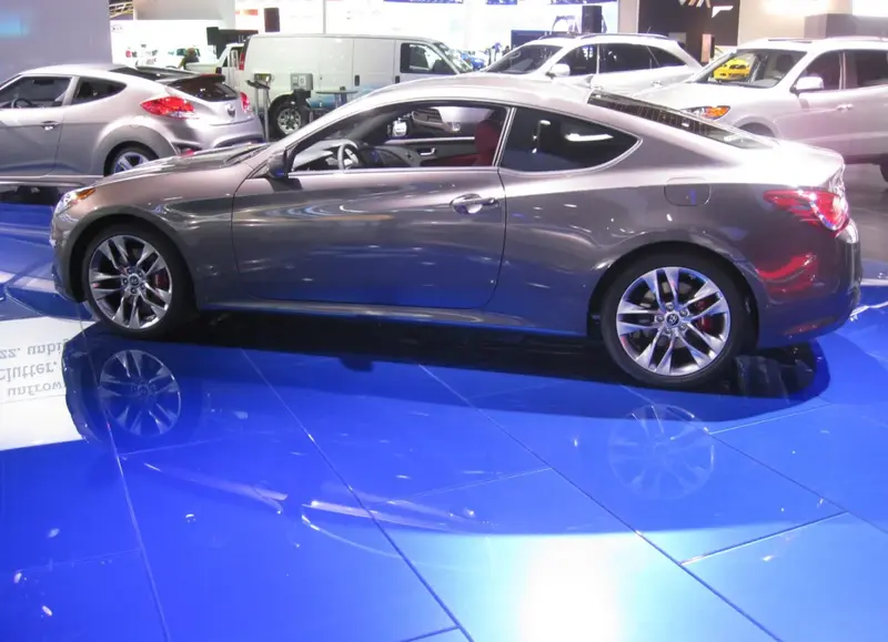 Hyundai Genesis Genesis 3.8 V6 (303 bg) Automatic - görsel 5