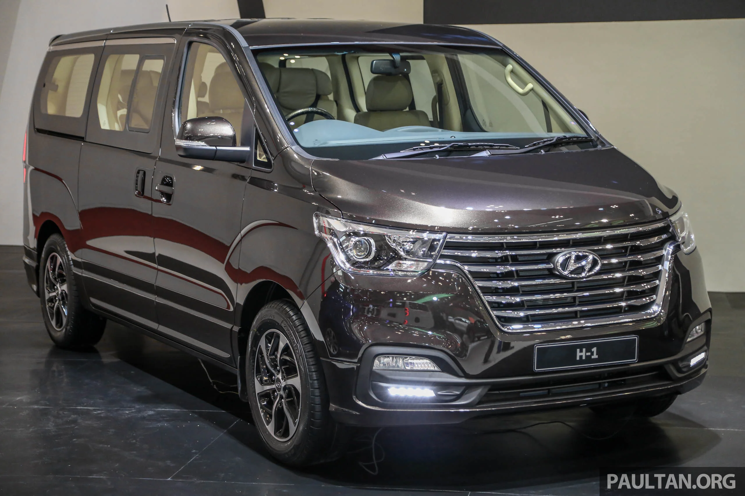 Hyundai H-1 H-1 II/Grand Starex (facelift 2018)