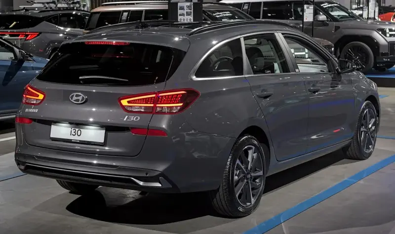 Hyundai i30 i30 III 1.0 T-GDI (100 bg) - görsel 2