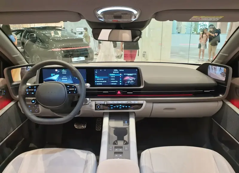 Hyundai IONIQ 6 - 3