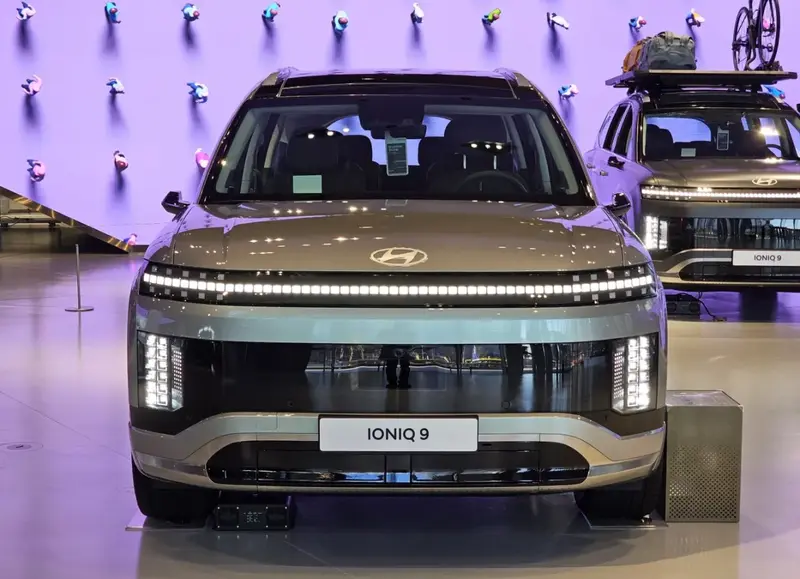 Hyundai IONIQ 9 IONIQ 9 Long Range 110.3 kWh (218 bg) - görsel 2