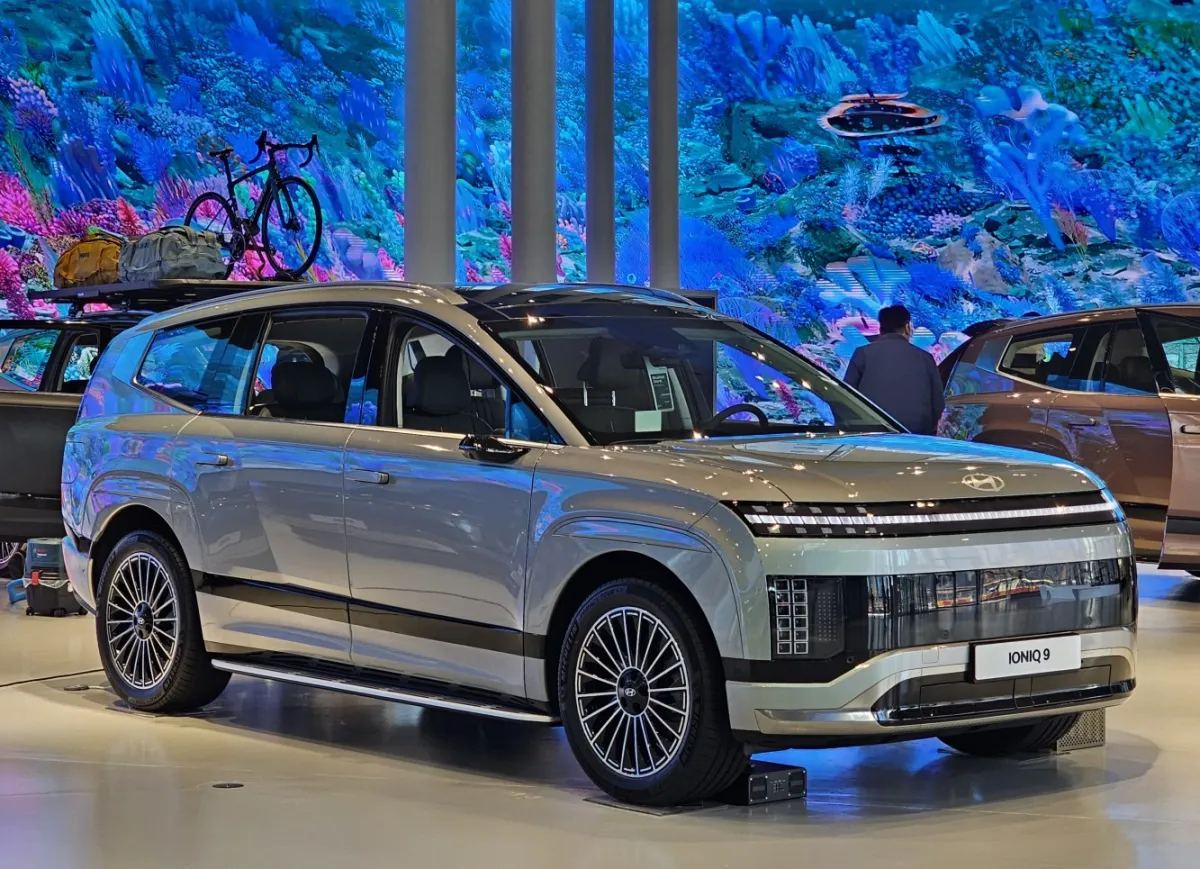 Hyundai IONIQ 9 IONIQ 9 Long Range 110.3 kWh (218 bg) - görsel 5