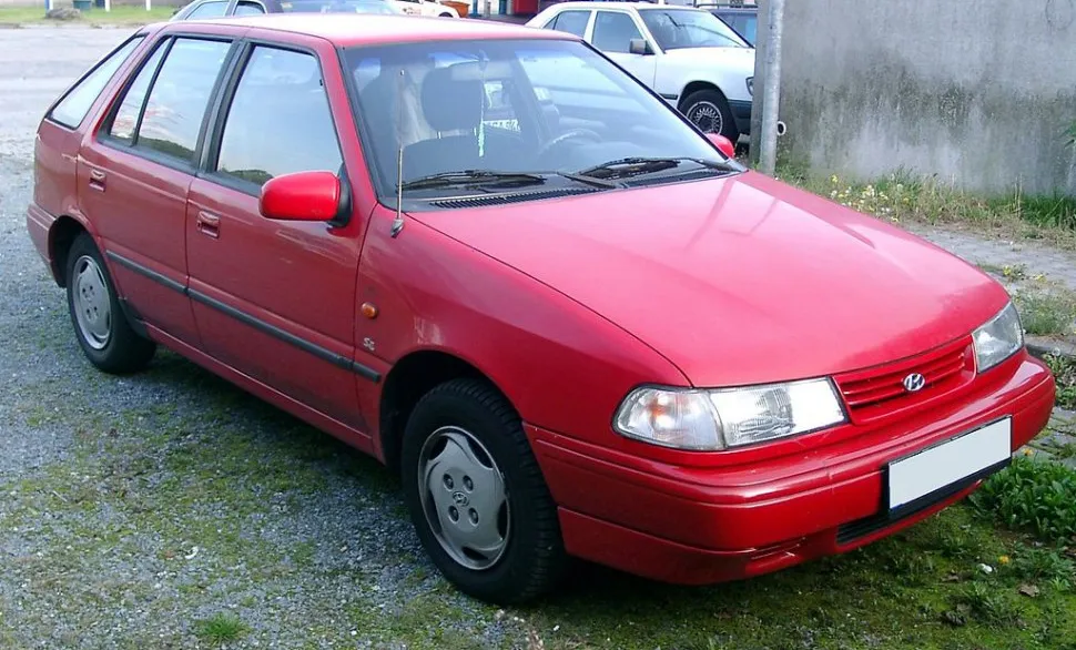 Pony/excel Hatchback (X-2)