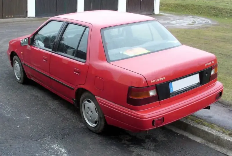 Hyundai Pony - 2