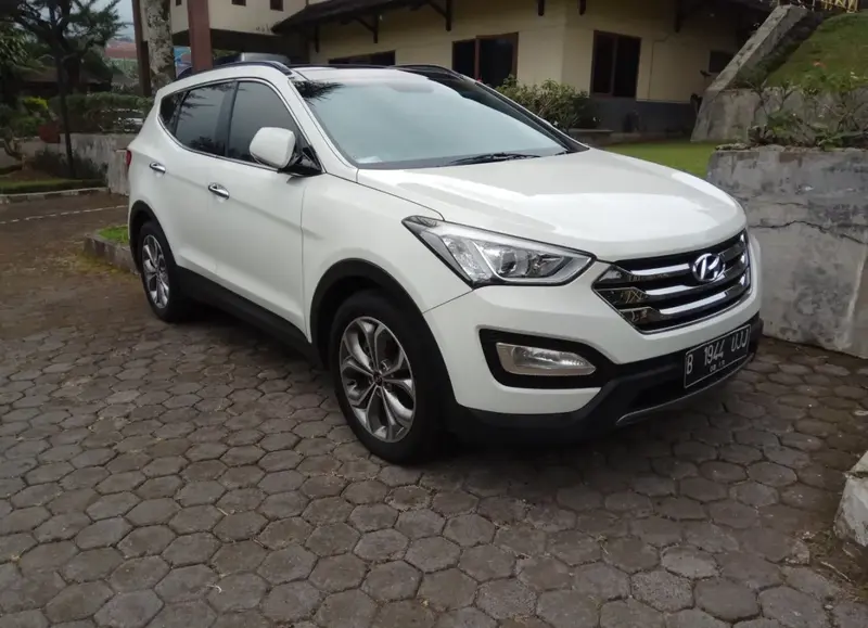 Hyundai Santa Fe - 2