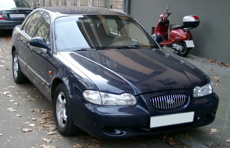 Hyundai Sonata - 2