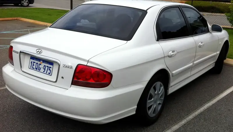 Hyundai Sonata - 3