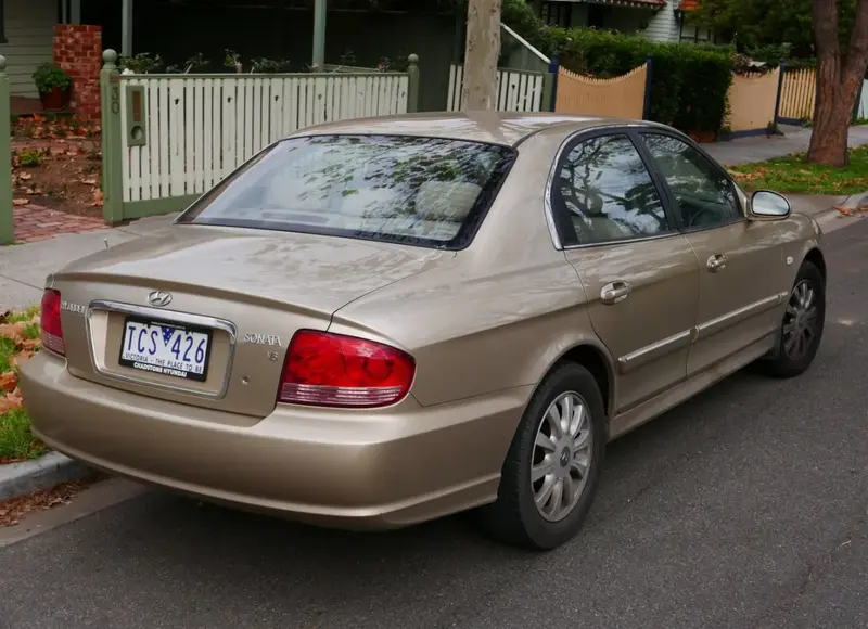 Hyundai Sonata - 5