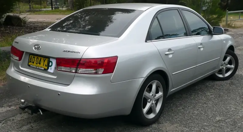 Hyundai Sonata - 3