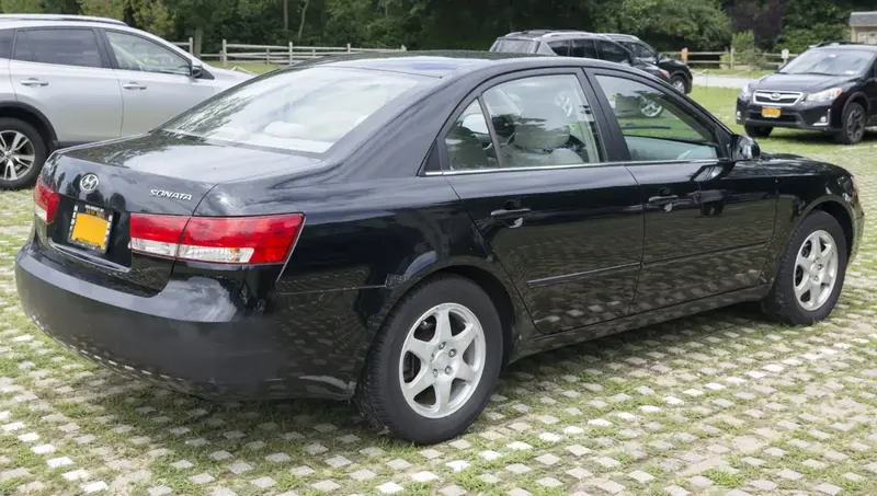 Hyundai Sonata - 5