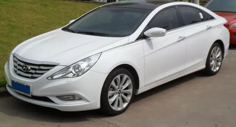 Hyundai Sonata Sonata VI (YF)