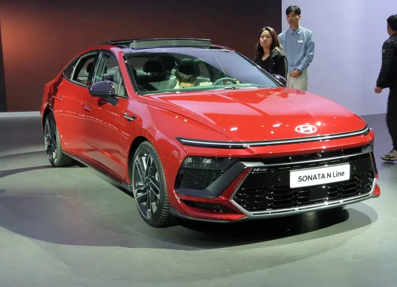 Hyundai Sonata - 3