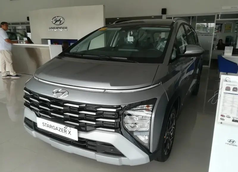 Hyundai Stargazer - 3